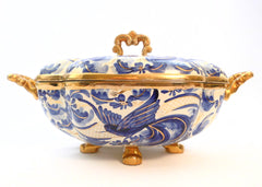 Ceramic Centerpiece/Soup-tureen created and hand painted by Jeanne Rorive, decorator at the Faïencerie H.Bequet Quaregnon Belgium,  between 1945 and 1976.