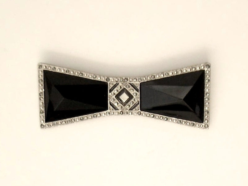 Silver Plated Intricate Filigree Onyx Metal Brooch