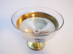 Coupe sur piédouche    Silver Plated Metal Footed Bowl with Silver-Gilt Interior and Etched Glass insert