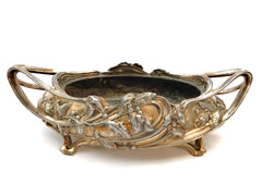 Oval Bronze Silverplated  Jardinière Art Nouveau, decorated with boughs of holly, ending in winding loops. Circa 1900 by Victor Saglier & Frères, Silversmiths Paris. Hallmarked.