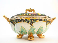 Ceramic Centerpiece/Soup-tureen & Plate created and hand painted by Hubert Bequet, Faïencerie Bequet Quaregnon Belgium around 1935.