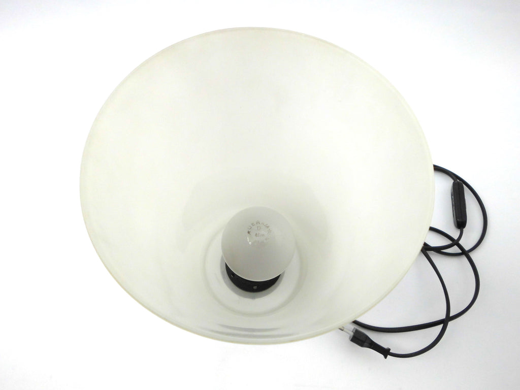 Sleek, contemporary designed dimmable Lamp 1960s. white Lam – ARTDECOSHOPPING