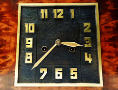 Huge Mantel Clock in "érable moucheté" & Coromandel wood veneer. "Haagse School" Design Holland 1920s-1930s. Eight-day clock movement with Chime.