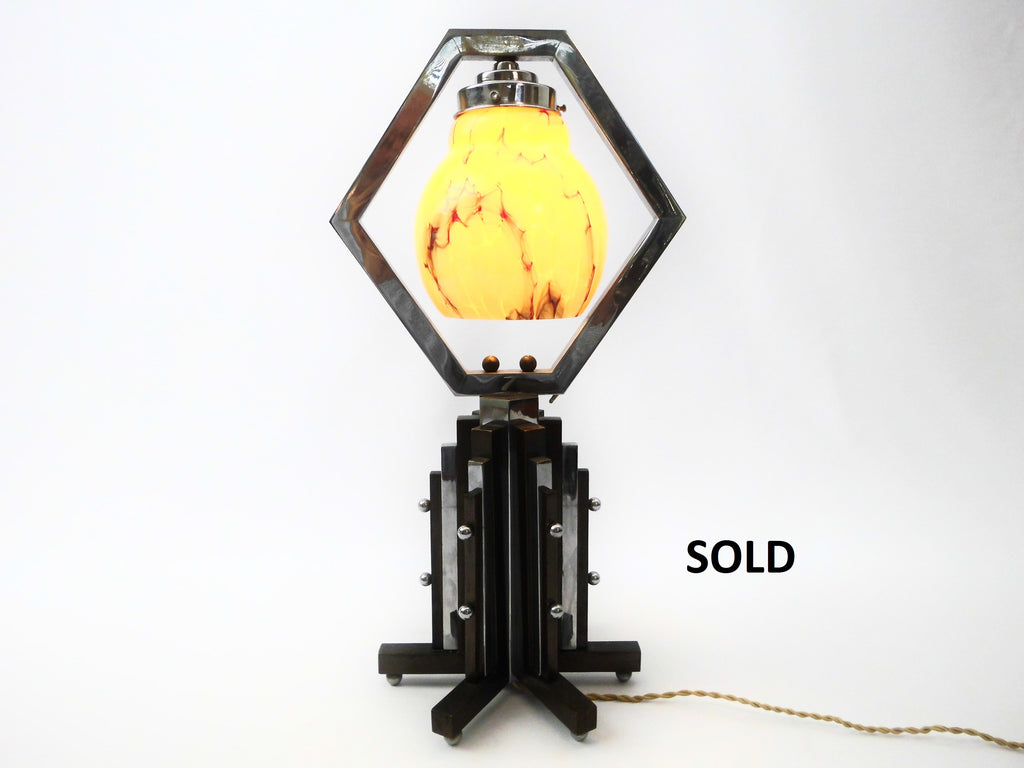 Rare Dutch Art Deco Period Table Lamp 18"/ 46 cm high. Probably Amsterdamse School or Haagse School Design. E14 lamp fitting.